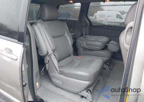 2004 Toyota Sienna Xle Limited from USA, damaged, VIN 5TDBA22C24S024151